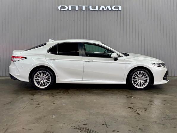 Toyota Camry VIII (XV70) с пробегом 2018 года, цена 2 397 000 рублей, 176488 км, седан, Автокод Объявления