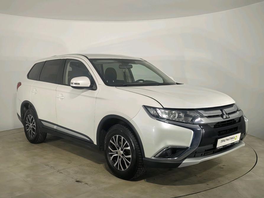 Mitsubishi Outlander III Рестайлинг 2 Санкт-Петербург  - изображение 3