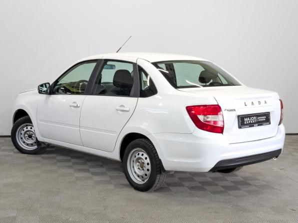 Lada (ВАЗ) Granta I Рестайлинг с пробегом 2024 года, цена 635 000 рублей, 52161 км, седан, Автокод Объявления