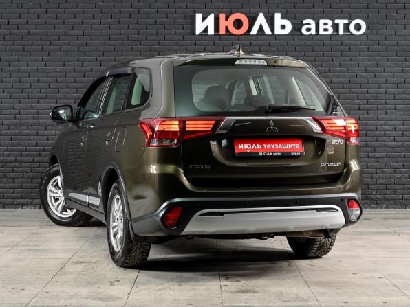 Mitsubishi Outlander III Рестайлинг 3 с пробегом 2019 года, цена 1 960 000 рублей, 193866 км, внедорожник, Автокод Объявления