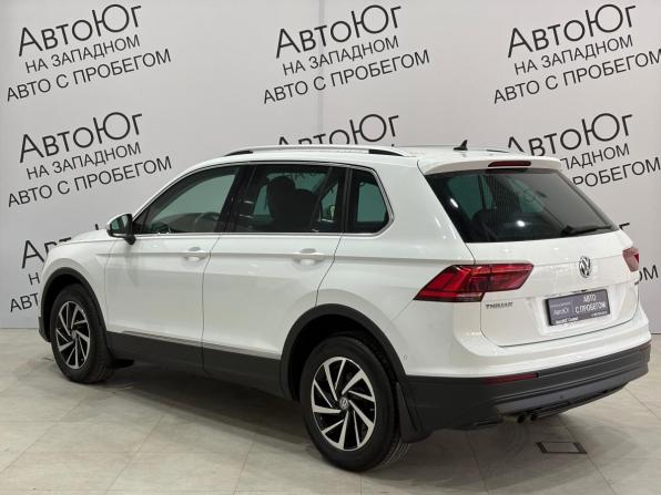 Volkswagen Tiguan II с пробегом 2018 года, цена 2 499 000 рублей, 92244 км, внедорожник, Автокод Объявления