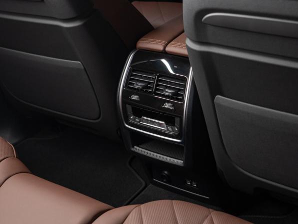 Новый BMW X7 I (G07) Рестайлинг 2026 года, цена 18 490 000 рублей, внедорожник, Автокод Объявления