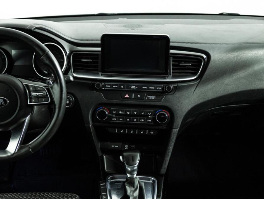Kia Ceed III Санкт-Петербург  - изображение 15