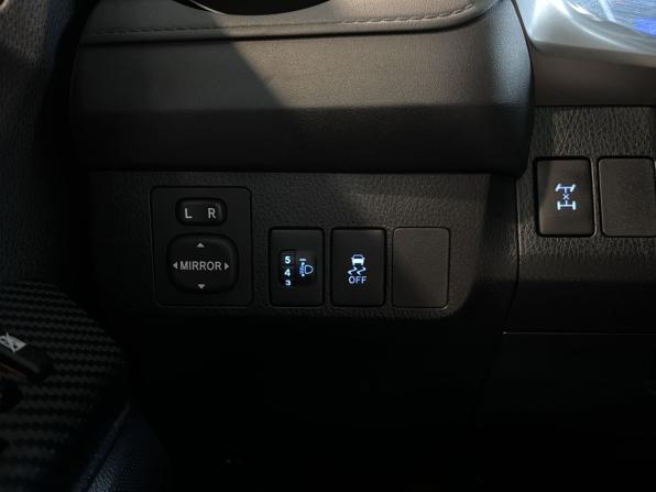 Toyota RAV4 IV (XA40) с пробегом 2013 года, цена 1 600 000 рублей, 122602 км, внедорожник, Автокод Объявления