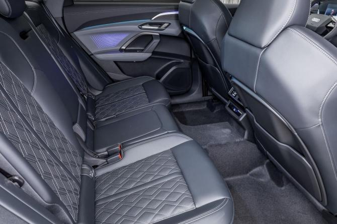 Audi Q5 III с пробегом 2026 года, цена 6 890 000 рублей, 10 км, внедорожник, Автокод Объявления