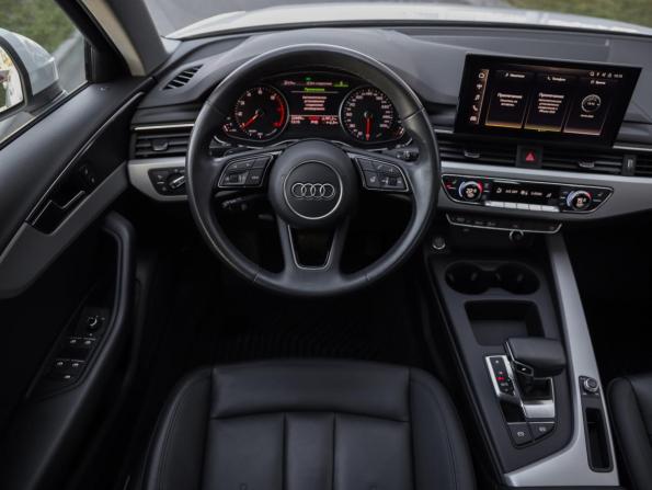 Audi A4 V (B9) Рестайлинг с пробегом 2020 года, цена 3 249 000 рублей, 22687 км, седан, Автокод Объявления