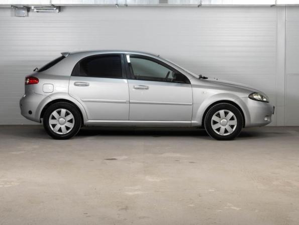 Chevrolet Lacetti I с пробегом 2009 года, цена 544 000 рублей, 267839 км, хэтчбек, Автокод Объявления