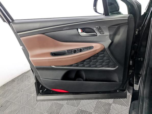 Hyundai Santa Fe IV Рестайлинг с пробегом 2021 года, цена 3 950 000 рублей, 38670 км, внедорожник, Автокод Объявления