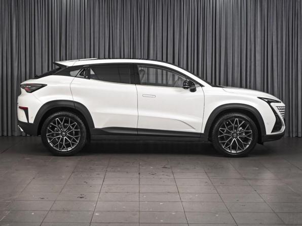 Changan UNI-T I с пробегом 2023 года, цена 2 679 000 рублей, 11316 км, внедорожник, Автокод Объявления