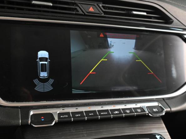 Geely Atlas Pro с пробегом 2022 года, цена 1 899 000 рублей, 55503 км, внедорожник, Автокод Объявления