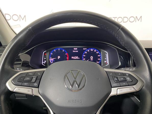 Volkswagen Polo VI с пробегом 2021 года, цена 1 897 000 рублей, 45800 км, лифтбек, Автокод Объявления