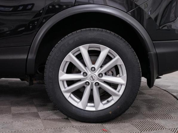 Nissan Qashqai II с пробегом 2017 года, цена 1 750 000 рублей, 69089 км, внедорожник, Автокод Объявления