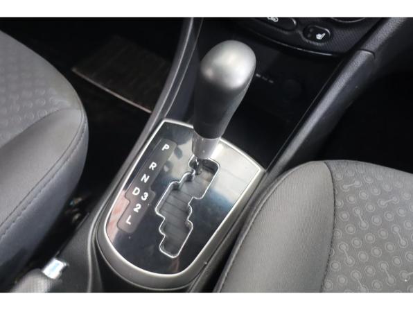 Hyundai Solaris I с пробегом 2012 года, цена 767 000 рублей, 152665 км, хэтчбек, Автокод Объявления