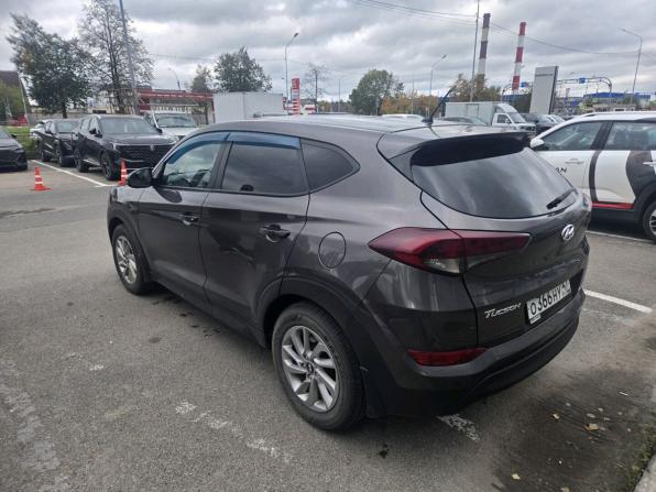 Hyundai Tucson III с пробегом 2016 года, цена 1 719 000 рублей, 175402 км, внедорожник, Автокод Объявления