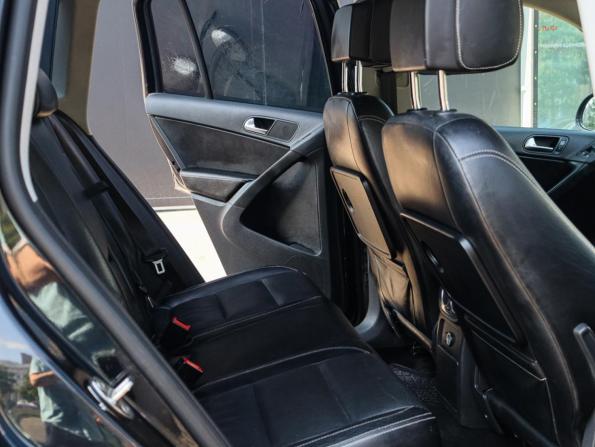 Volkswagen Tiguan I Рестайлинг с пробегом 2011 года, цена 1 090 000 рублей, 274089 км, внедорожник, Автокод Объявления