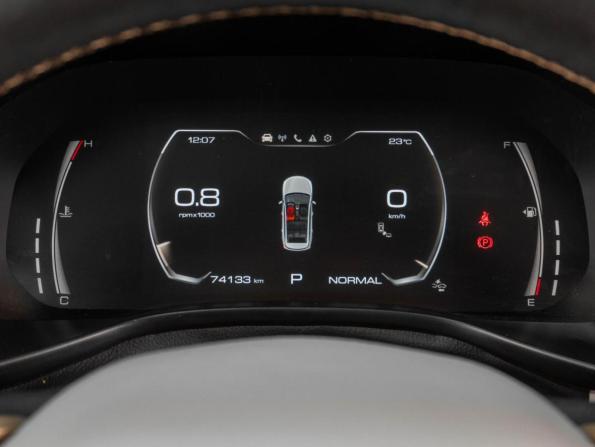 Haval Jolion I с пробегом 2023 года, цена 1 799 000 рублей, 74133 км, внедорожник, Автокод Объявления