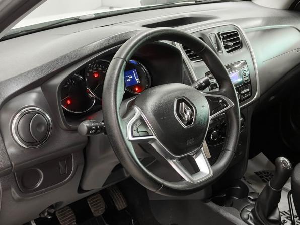 Renault Sandero II Рестайлинг с пробегом 2019 года, цена 895 100 рублей, 55146 км, хэтчбек, Автокод Объявления