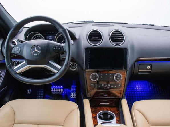 Mercedes-Benz M-Класс II (W164) Рестайлинг с пробегом 2011 года, цена 1 740 000 рублей, 206876 км, внедорожник, Автокод Объявления