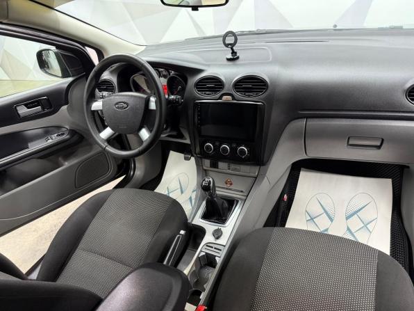 Ford Focus II Рестайлинг с пробегом 2010 года, цена 450 000 рублей, 376704 км, хэтчбек, Автокод Объявления