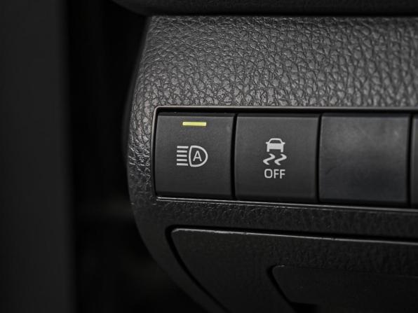 Toyota Camry VIII (XV70) с пробегом 2020 года, цена 2 849 000 рублей, 90174 км, седан, Автокод Объявления
