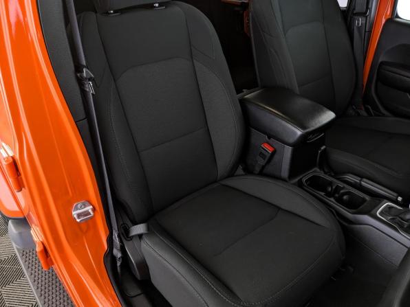 Jeep Wrangler IV (JL) с пробегом 2018 года, цена 4 100 000 рублей, 34003 км, внедорожник, Автокод Объявления