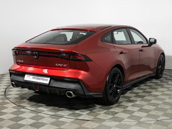 Changan UNI-V I с пробегом 2024 года, цена 2 399 700 рублей, 18509 км, лифтбек, Автокод Объявления