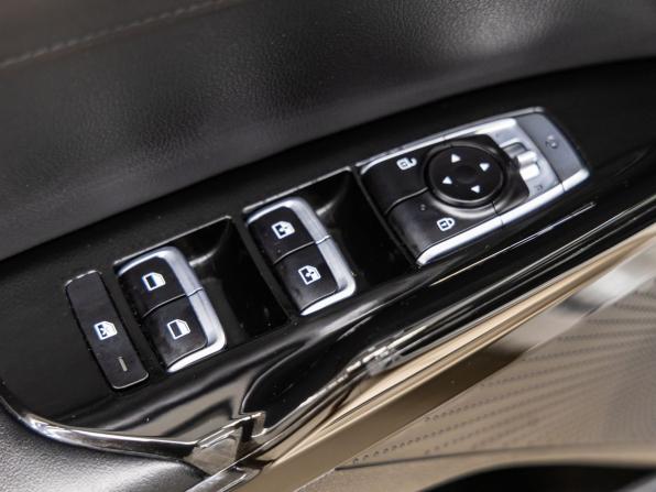 Kia K5 III с пробегом 2021 года, цена 2 268 000 рублей, 103009 км, седан, Автокод Объявления