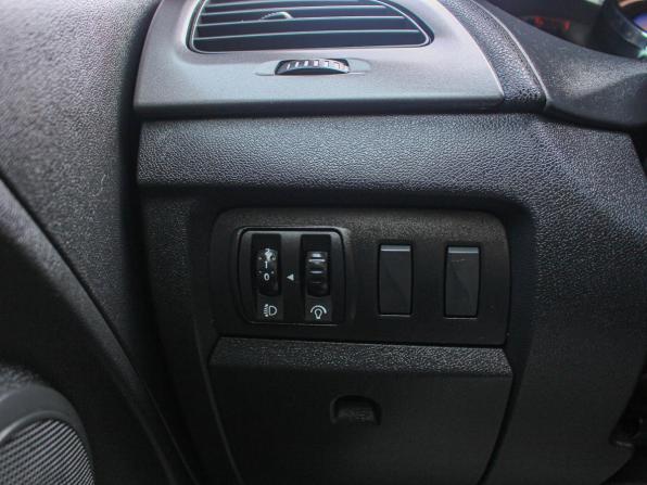 Renault Fluence I Рестайлинг с пробегом 2013 года, цена 597 000 рублей, 144700 км, седан, Автокод Объявления