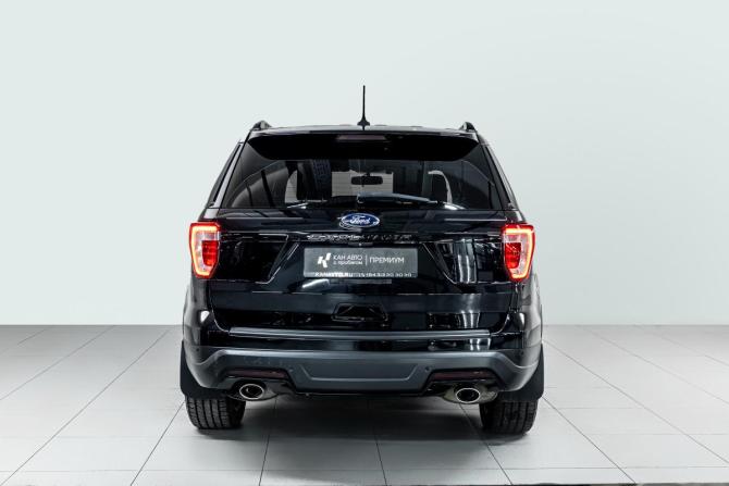 Ford Explorer V Рестайлинг 2 с пробегом 2018 года, цена 3 229 000 рублей, 107040 км, внедорожник, Автокод Объявления