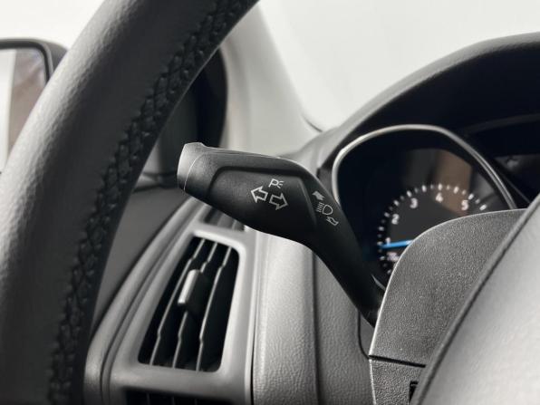 Ford Focus III с пробегом 2015 года, цена 985 000 рублей, 109050 км, хэтчбек, Автокод Объявления