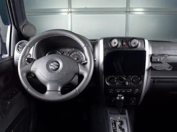 Suzuki Jimny III Рестайлинг 1 с пробегом 2005 года, цена 2 499 997 рублей, 198015 км, внедорожник, Автокод Объявления