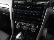 Volkswagen Golf VII Рестайлинг Ростов-на-Дону  - изображение 32