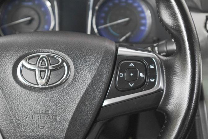 Toyota Camry VII (XV50) Рестайлинг с пробегом 2016 года, цена 1 899 000 рублей, 209920 км, седан, Автокод Объявления