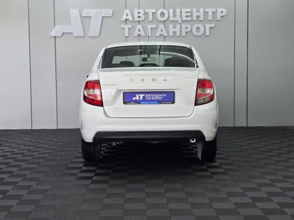 Lada (ВАЗ) Granta I Рестайлинг с пробегом 2022 года, цена 749 000 рублей, 119000 км, седан, Автокод Объявления
