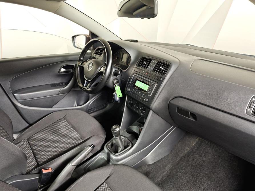 Volkswagen Polo V Рестайлинг Москва  - изображение 13