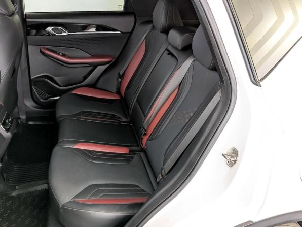 Geely Coolray I Рестайлинг с пробегом 2023 года, цена 1 725 000 рублей, 106104 км, внедорожник, Автокод Объявления
