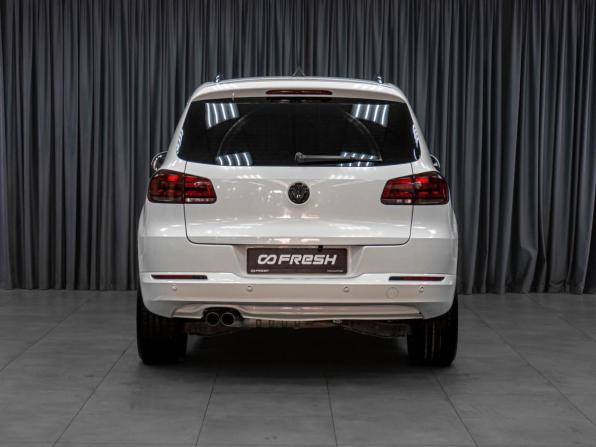 Volkswagen Tiguan I Рестайлинг с пробегом 2012 года, цена 1 769 000 рублей, 139320 км, внедорожник, Автокод Объявления