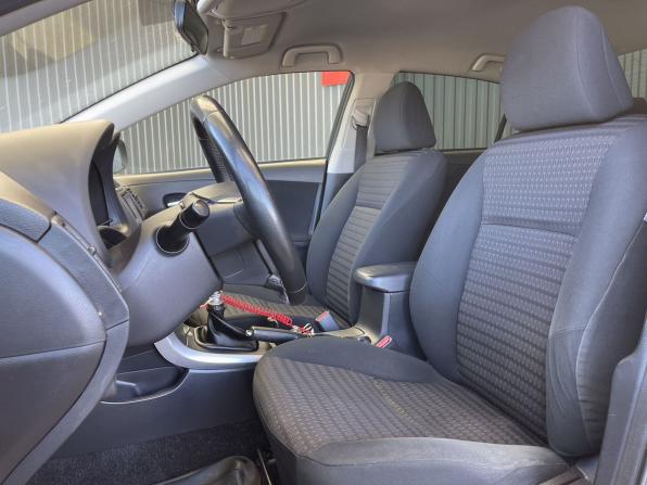 Toyota Corolla X (E140 E150) Рестайлинг с пробегом 2012 года, цена 1 097 000 рублей, 174179 км, седан, Автокод Объявления