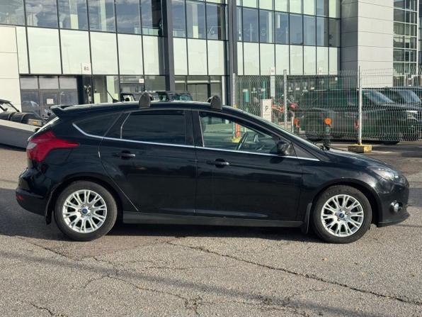 Ford Focus III с пробегом 2012 года, цена 890 000 рублей, 94640 км, хэтчбек, Автокод Объявления