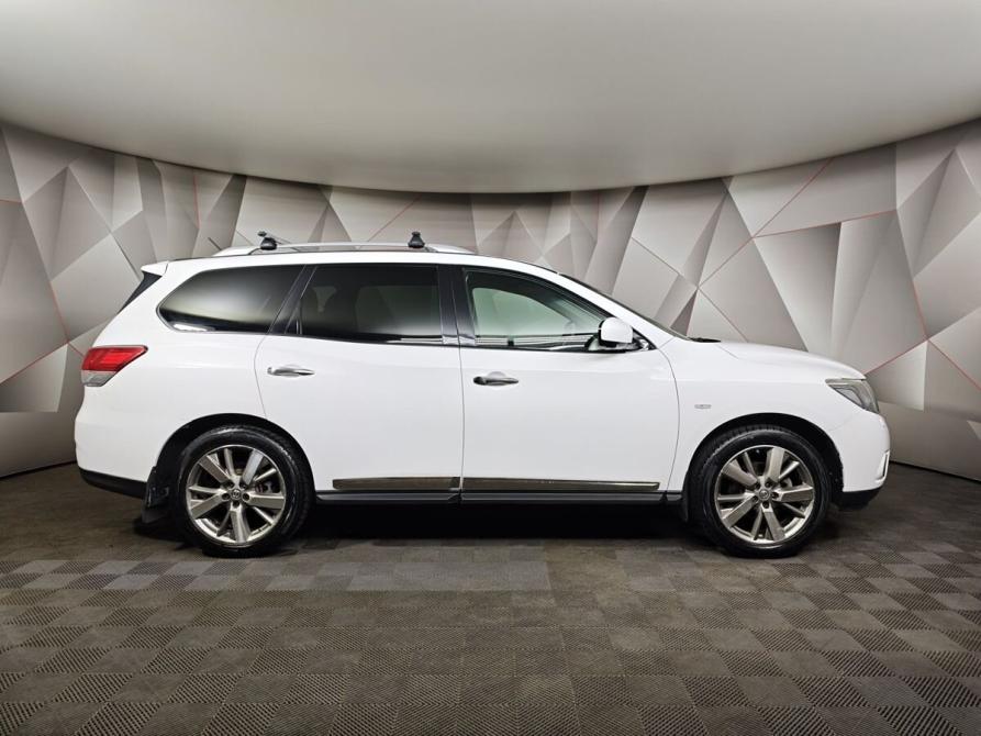 Nissan Pathfinder IV Москва  - изображение 6