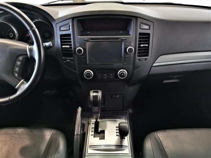 Mitsubishi Pajero IV Рестайлинг 1 Москва  - изображение 14