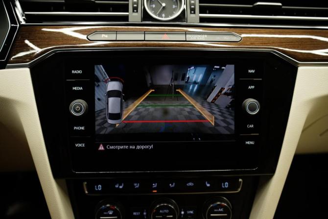 Volkswagen Passat B8 с пробегом 2019 года, цена 2 590 000 рублей, 144000 км, седан, Автокод Объявления