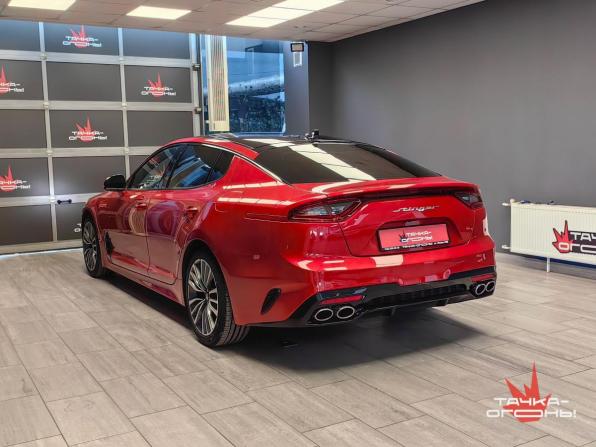 Kia Stinger I с пробегом 2018 года, цена 2 048 000 рублей, 125000 км, лифтбек, Автокод Объявления