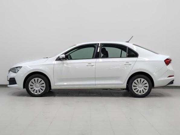 Skoda Rapid II с пробегом 2022 года, цена 1 725 000 рублей, 64409 км, лифтбек, Автокод Объявления