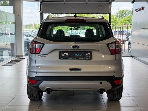 Ford Kuga II Рестайлинг с пробегом 2017 года, цена 1 715 000 рублей, 103340 км, внедорожник, Автокод Объявления