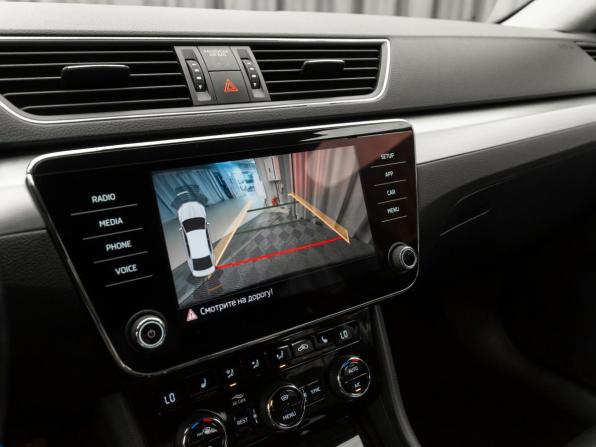 Skoda Superb III с пробегом 2018 года, цена 2 290 000 рублей, 99536 км, лифтбек, Автокод Объявления