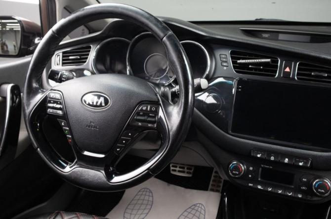 Kia Ceed II с пробегом 2014 года, цена 1 329 000 рублей, 172000 км, хэтчбек, Автокод Объявления