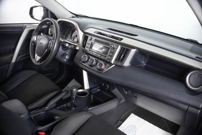 Toyota RAV4 IV (XA40) с пробегом 2013 года, цена 1 899 000 рублей, 240253 км, внедорожник, Автокод Объявления