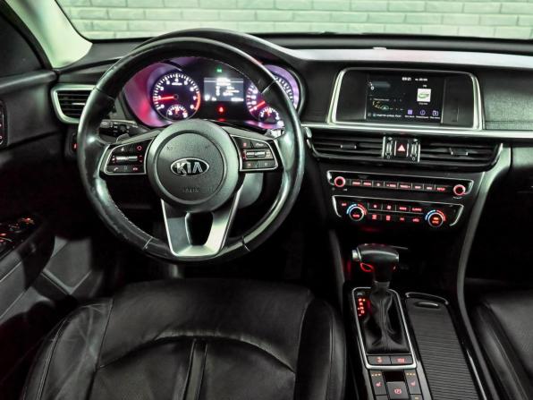 Kia Optima IV Рестайлинг с пробегом 2019 года, цена 2 200 000 рублей, 123610 км, седан, Автокод Объявления