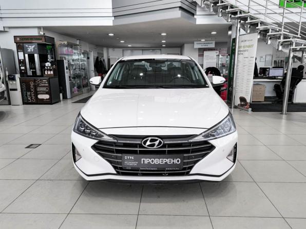 Hyundai Elantra VI (AD) Рестайлинг с пробегом 2019 года, цена 1 850 000 рублей, 60885 км, седан, Автокод Объявления